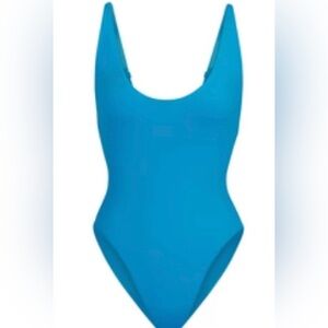 SKIMS NWT TURQUOISE SCOOP NECK ONE PIECE SIZE SMALL